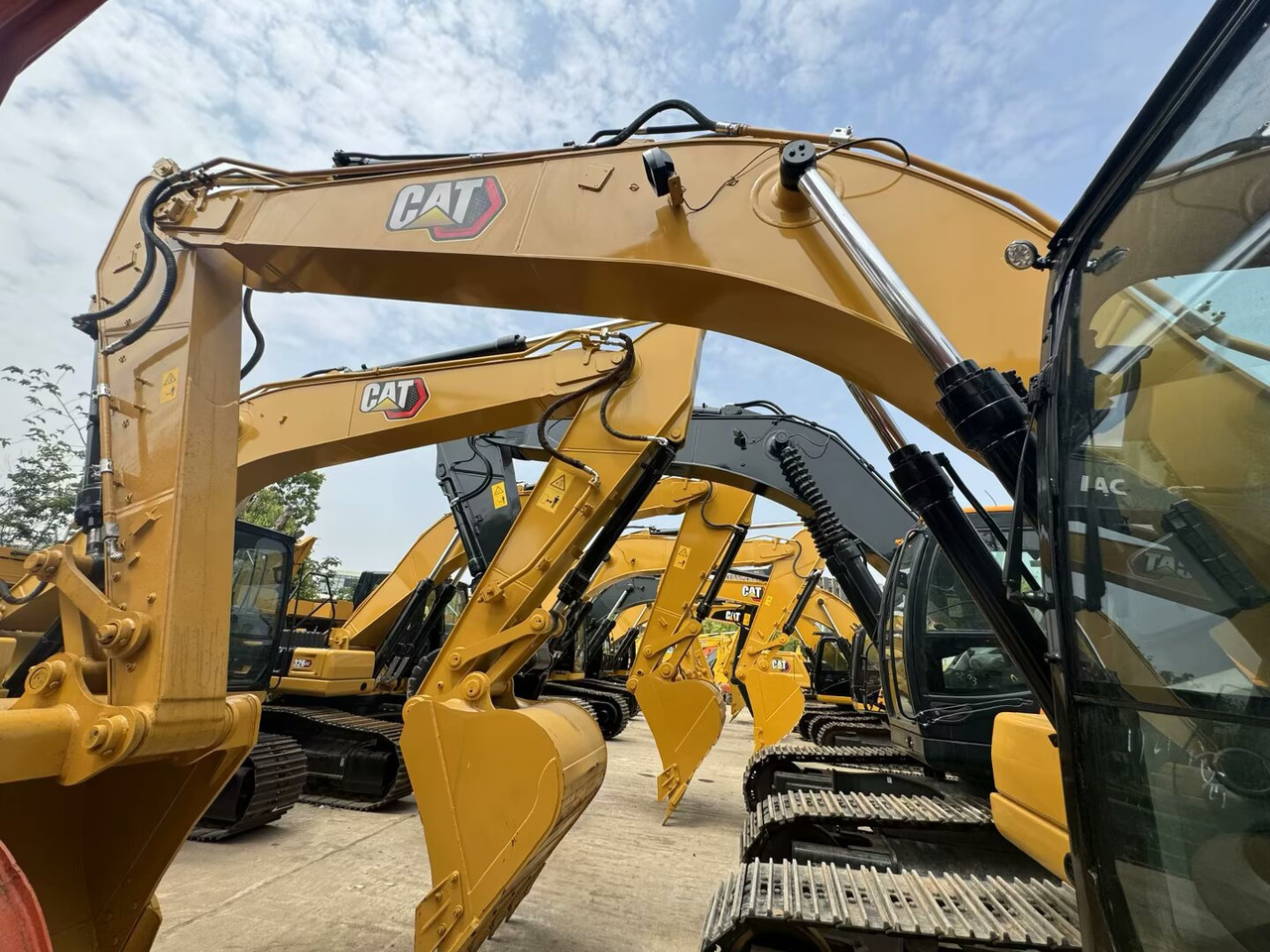 CATERPILLAR 323 GC CAT 323GC 336D2L 349D2L - حفارات زحافة: صور 4 CATERPILLAR 323 GC CAT 323GC 336D2L 349D2L - حفارات زحافة: صور 4