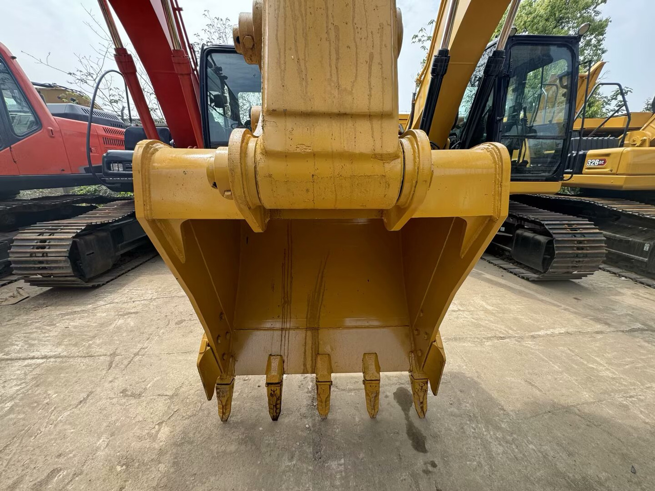 CATERPILLAR 323GC - حفارات زحافة: صور 5 CATERPILLAR 323GC - حفارات زحافة: صور 5