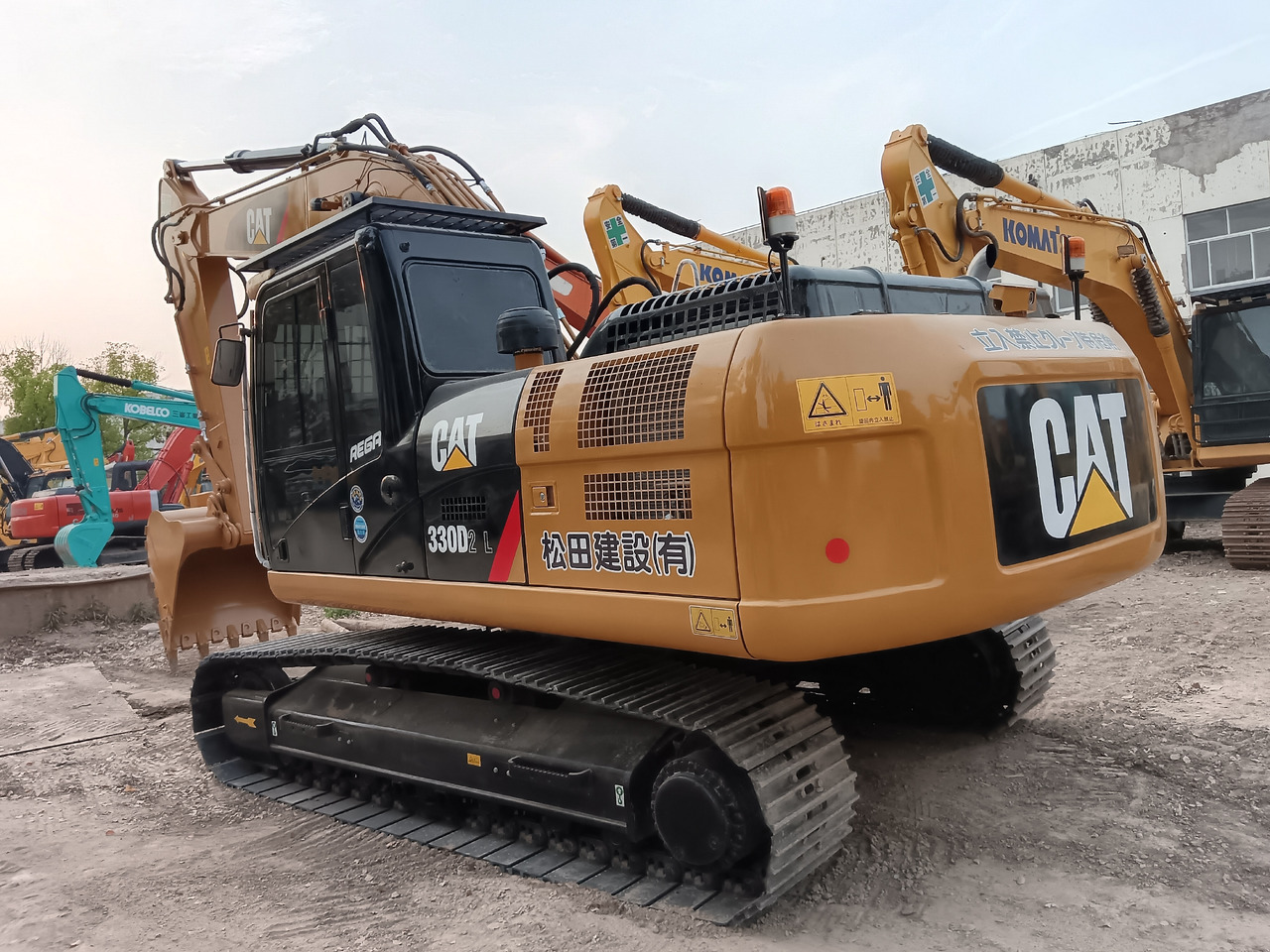 CATERPILLAR 330D2L 336D2L 330GC 336GC - حفارات زحافة: صور 1 CATERPILLAR 330D2L 336D2L 330GC 336GC - حفارات زحافة: صور 1