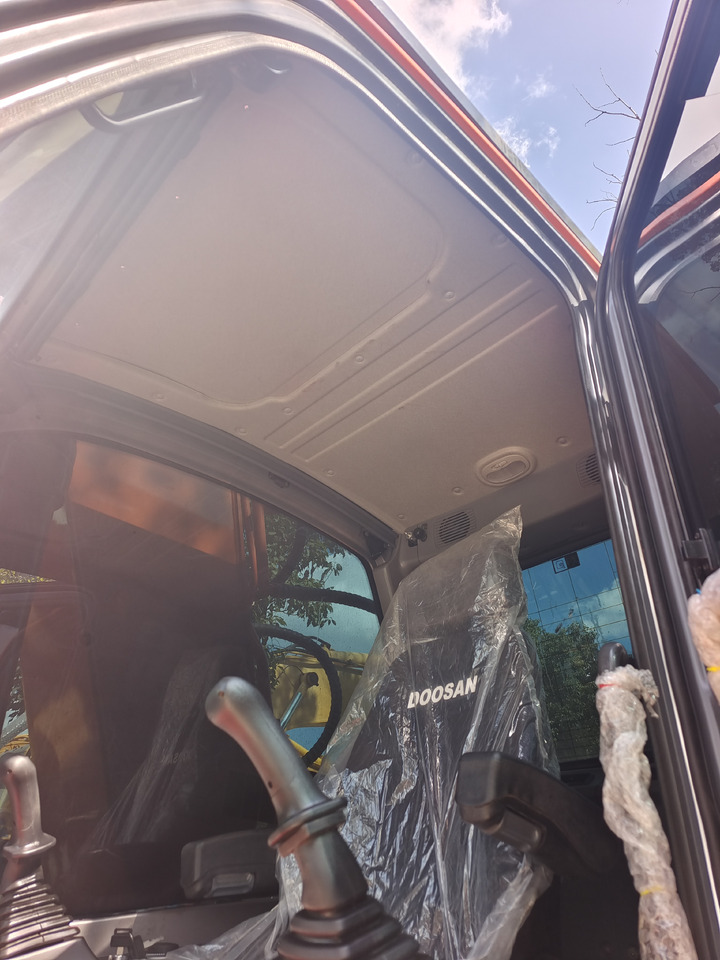 DOOSAN DX 225 LCA - حفارات زحافة: صور 5 DOOSAN DX 225 LCA - حفارات زحافة: صور 5