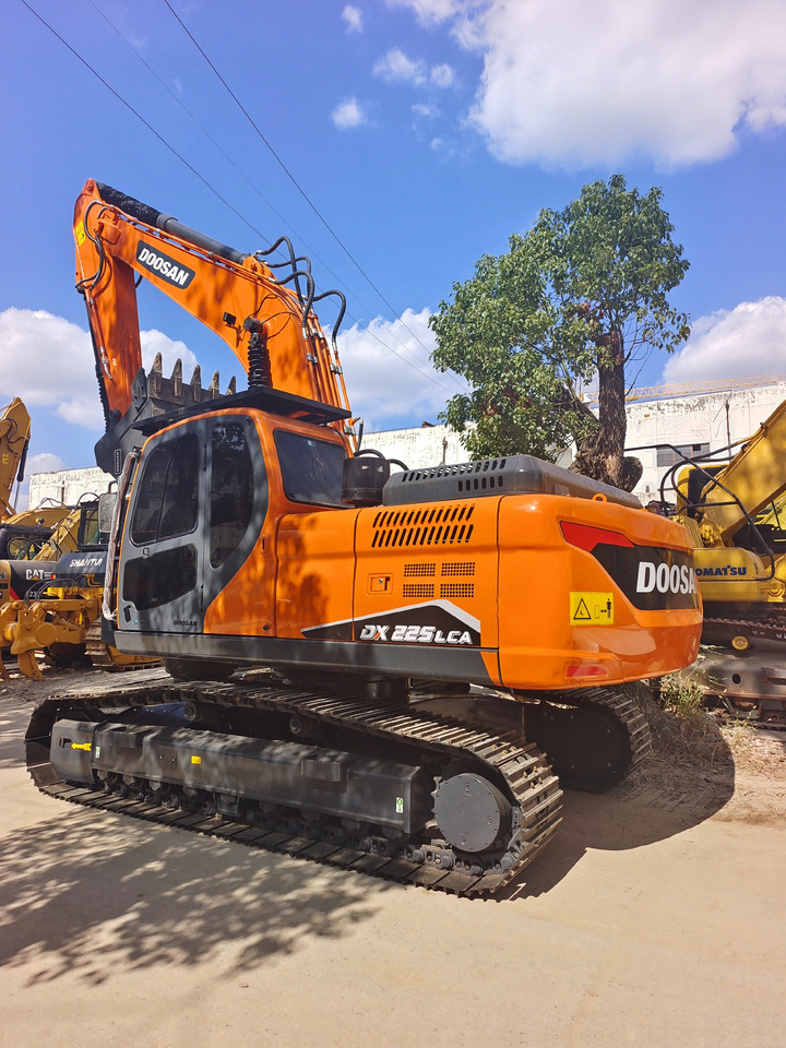 DOOSAN DX 225 LCA - حفارات زحافة: صور 1 DOOSAN DX 225 LCA - حفارات زحافة: صور 1