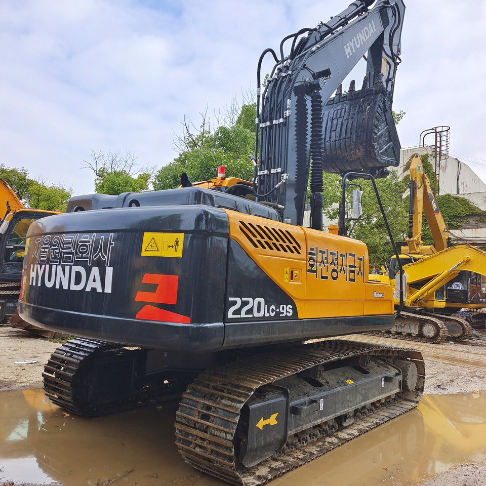 HYUNDAI 220LC - 9S 220 LC - 9T - حفارات زحافة: صور 1 HYUNDAI 220LC - 9S 220 LC - 9T - حفارات زحافة: صور 1