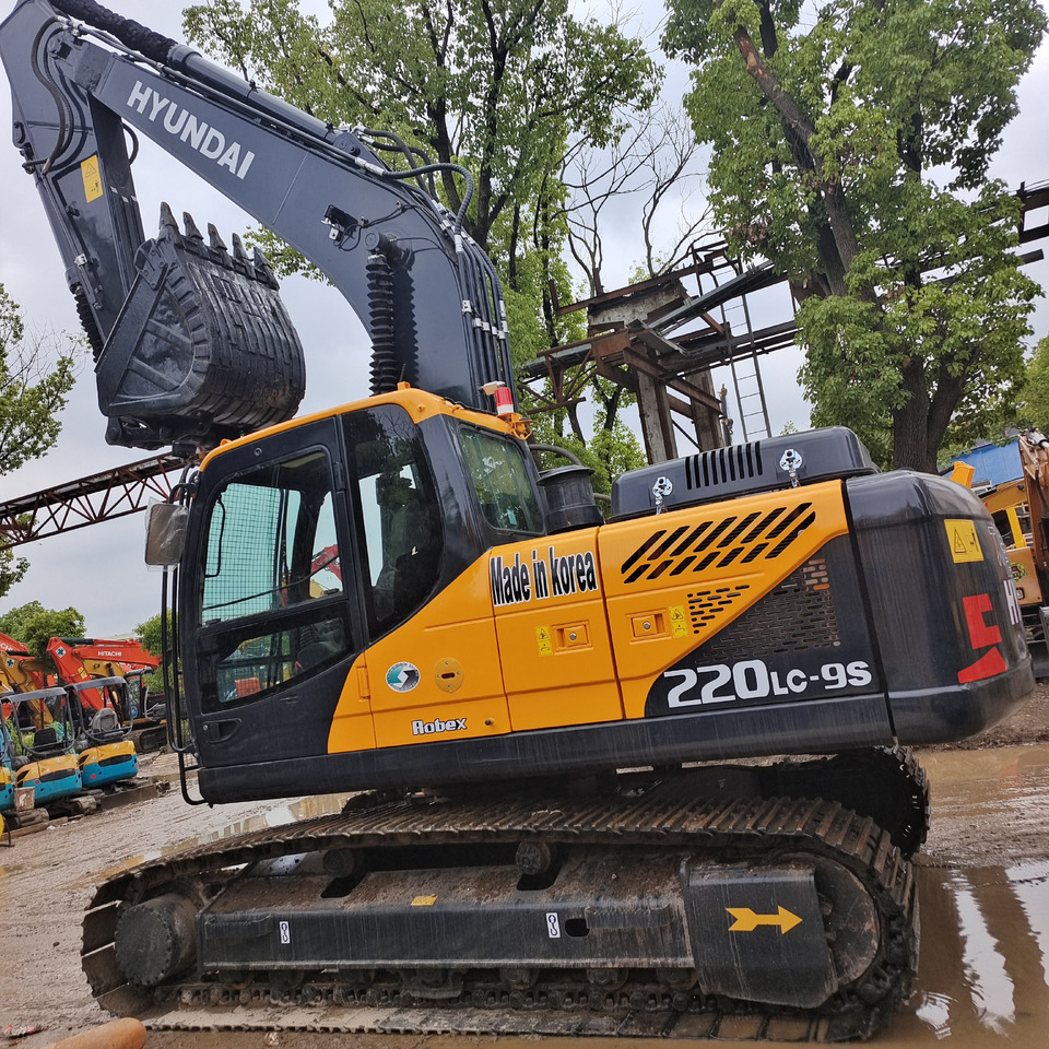 HYUNDAI 220LC - 9S 220LC-9T 305LC 330LC - حفارات زحافة: صور 1 HYUNDAI 220LC - 9S 220LC-9T 305LC 330LC - حفارات زحافة: صور 1