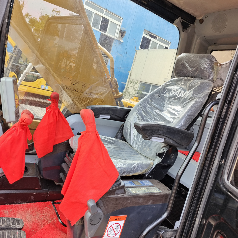 SANY 305H - حفارات زحافة: صور 5 SANY 305H - حفارات زحافة: صور 5