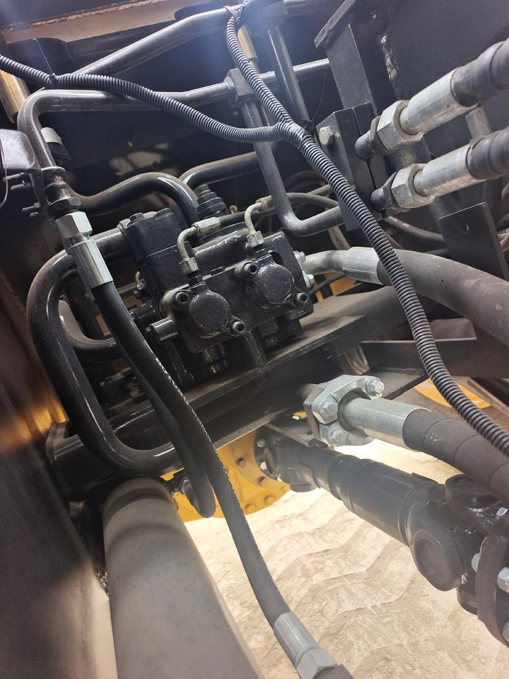 SDLG 956L - اللودر بعجل: صور 5 SDLG 956L - اللودر بعجل: صور 5