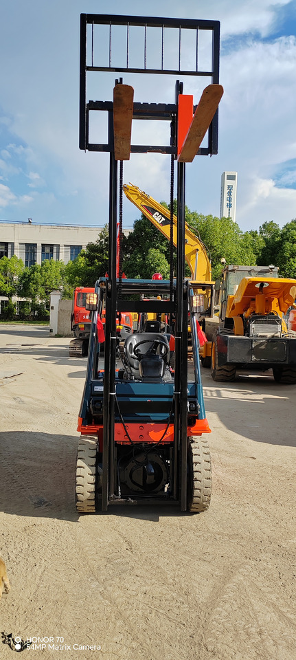 TOYOTA FD35 - رافعة شوكية ديزل: صور 4 TOYOTA FD35 - رافعة شوكية ديزل: صور 4