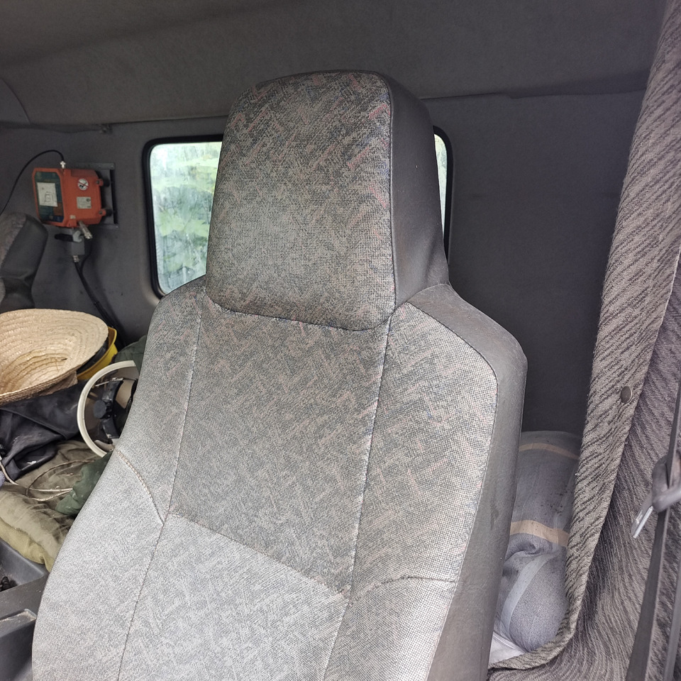 ZOOMLION ZLJ5336THBSE 47 METER PUMP TRUCK - مضخة خرسانة: صور 5 ZOOMLION ZLJ5336THBSE 47 METER PUMP TRUCK - مضخة خرسانة: صور 5