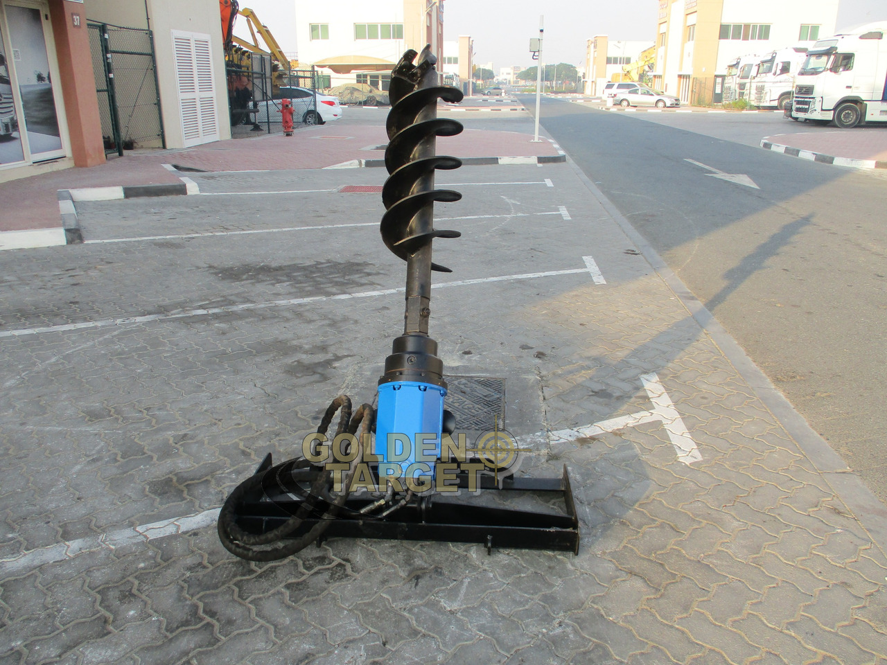 BOBCAT Skid Steer Auger Attachment - الحفر اوجير - شيول صغير: صور 3 BOBCAT Skid Steer Auger Attachment - الحفر اوجير - شيول صغير: صور 3