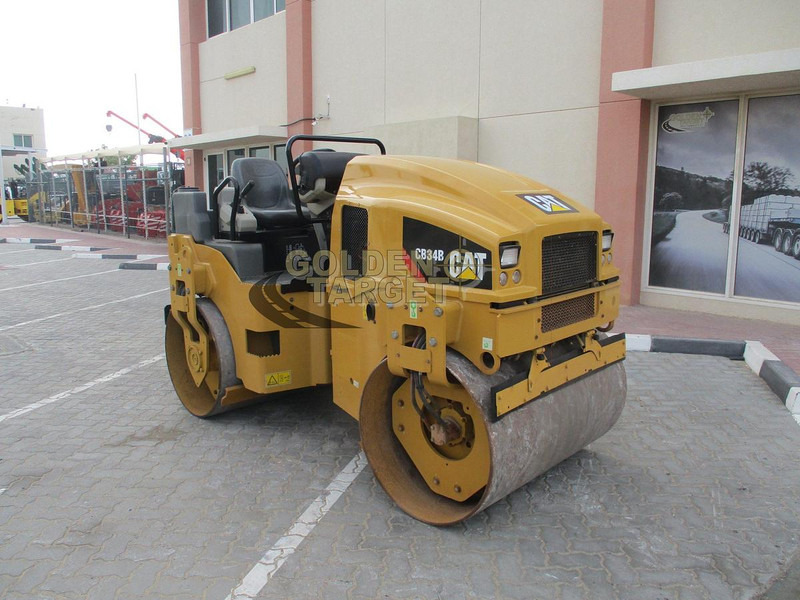 Caterpillar CB34B - محدلة (زراعي): صور 1 Caterpillar CB34B - محدلة (زراعي): صور 1