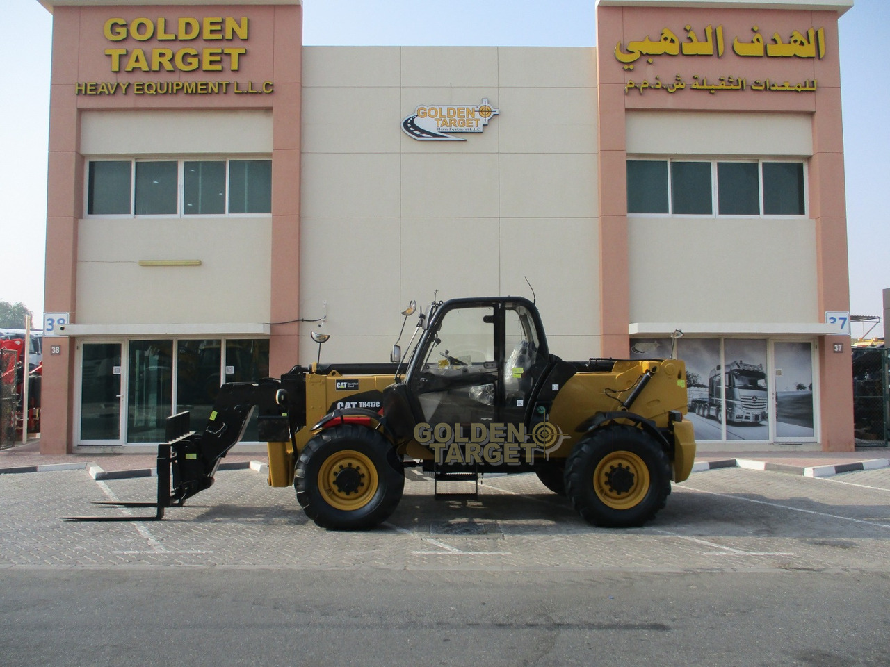 Caterpillar TH417 Telehandler - رافعة تلسكوبية: صور 5 Caterpillar TH417 Telehandler - رافعة تلسكوبية: صور 5