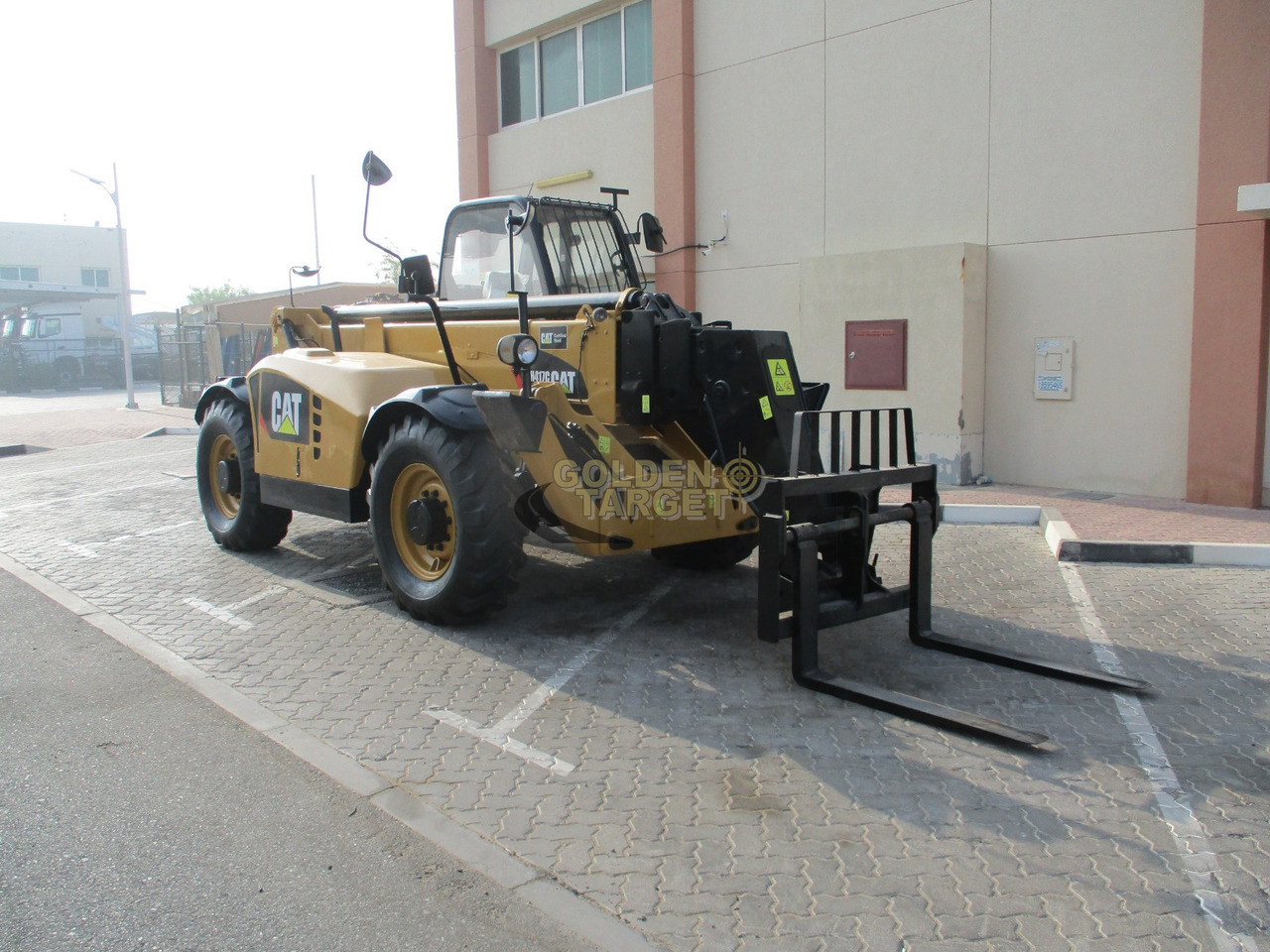 Caterpillar TH417 Telehandler - رافعة تلسكوبية: صور 1 Caterpillar TH417 Telehandler - رافعة تلسكوبية: صور 1