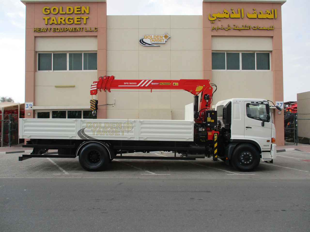 HINO 500 1625 4x2 with SANY PALFINGER SPS16000 Crane - شاحنة كرين: صور 5 HINO 500 1625 4x2 with SANY PALFINGER SPS16000 Crane - شاحنة كرين: صور 5