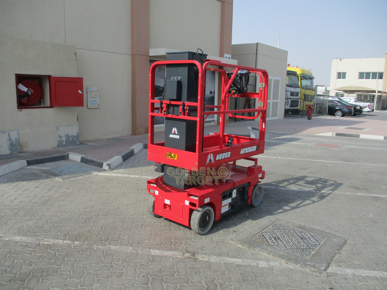 Hered HM0608E Vertical Mast Lift - رافعات مقصية: صور 3 Hered HM0608E Vertical Mast Lift - رافعات مقصية: صور 3