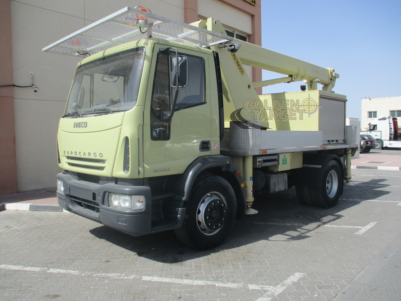 Iveco EURO CARGO 180E28 4x2 PALFINGER P180 Manlift - مصاعد الازدهار محمولة على شاحنة: صور 2 Iveco EURO CARGO 180E28 4x2 PALFINGER P180 Manlift - مصاعد الازدهار محمولة على شاحنة: صور 2