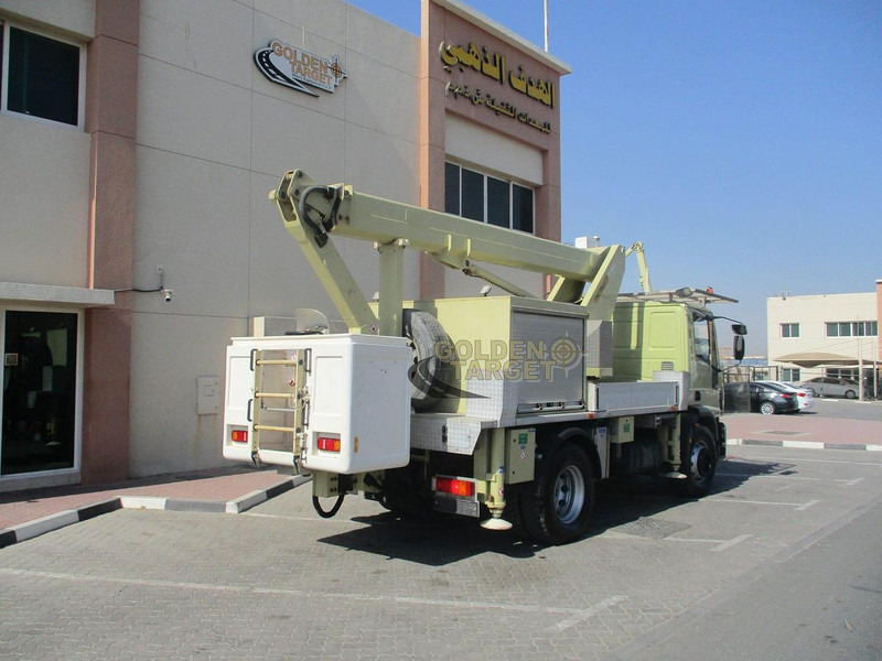 Iveco Euro Cargo 180E28 - منصات هيدروليكية متنقلة: صور 2 Iveco Euro Cargo 180E28 - منصات هيدروليكية متنقلة: صور 2