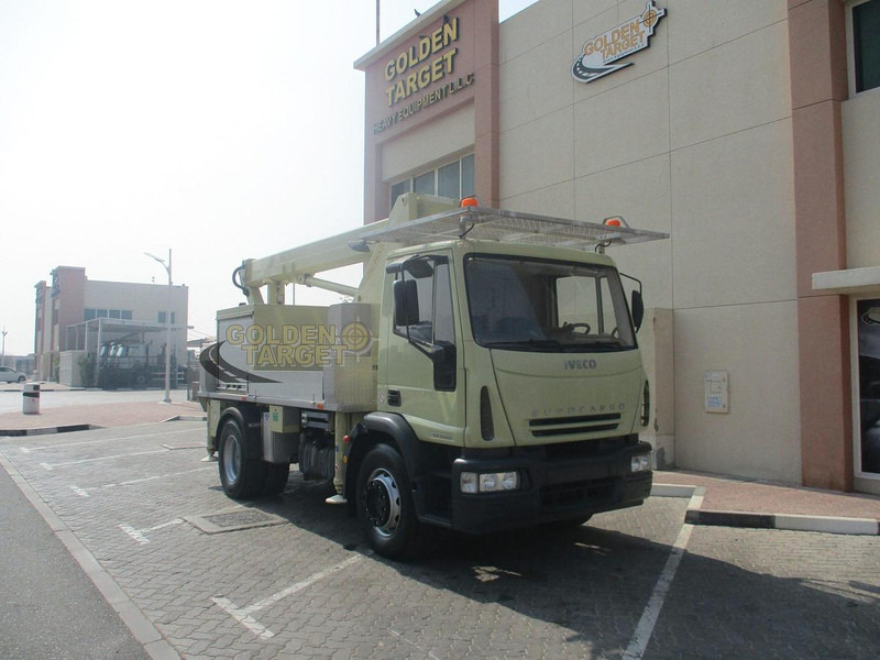 Iveco EuroCargo 180E28 - منصات هيدروليكية متنقلة: صور 1 Iveco EuroCargo 180E28 - منصات هيدروليكية متنقلة: صور 1