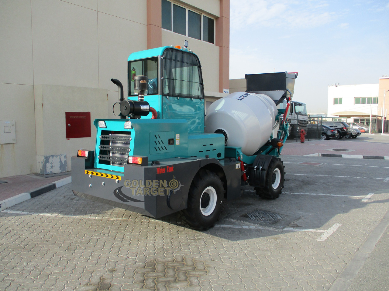 LGCM H15 Self Loading Mixer - شاحنة خلاطة خرسانة: صور 4 LGCM H15 Self Loading Mixer - شاحنة خلاطة خرسانة: صور 4
