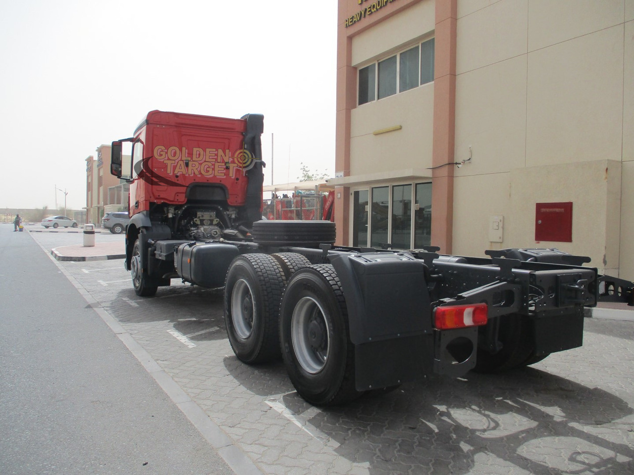 MERCEDES-BENZ Arocs 3348 6x4 Chassis - الشاسيه شاحنة: صور 4 MERCEDES-BENZ Arocs 3348 6x4 Chassis - الشاسيه شاحنة: صور 4