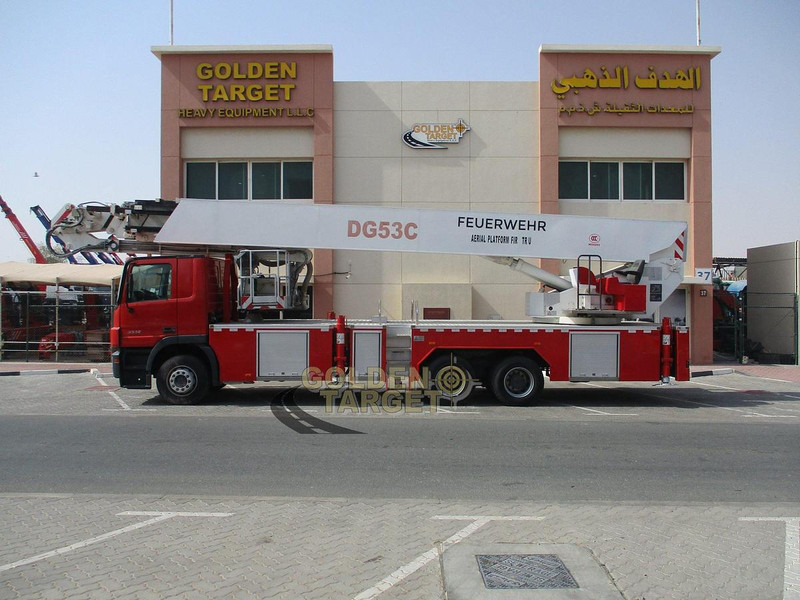 Mercedes-Benz Actros 3332 - منصات هيدروليكية متنقلة: صور 5 Mercedes-Benz Actros 3332 - منصات هيدروليكية متنقلة: صور 5