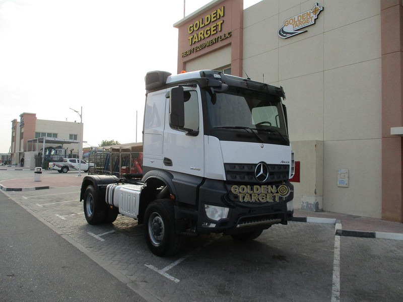 Mercedes-Benz Arocs 2045 - شاحنة: صور 1 Mercedes-Benz Arocs 2045 - شاحنة: صور 1