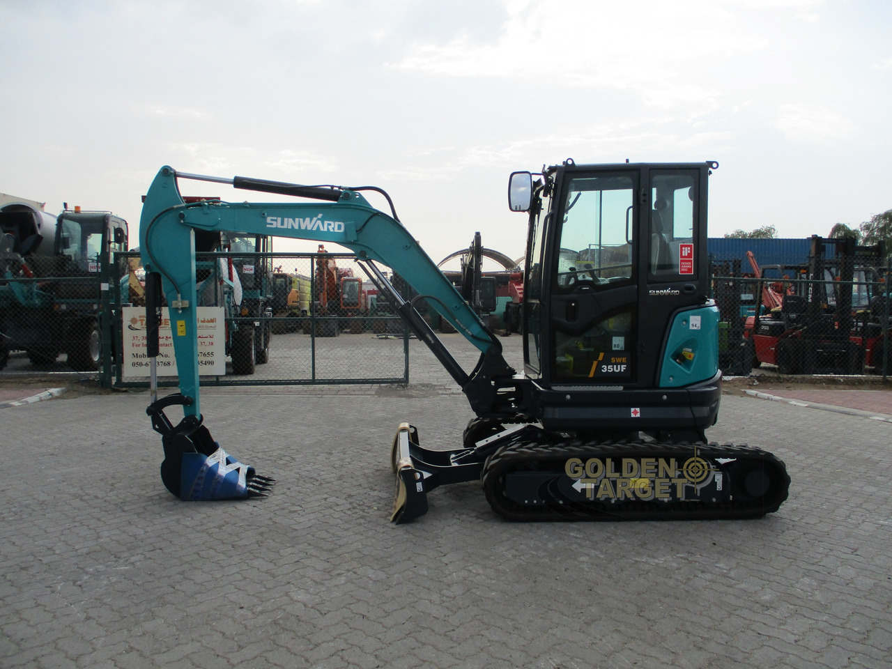 SUNWARD SWE35UF Mini Hydraulic Excavator - حفارة مصغرة: صور 5 SUNWARD SWE35UF Mini Hydraulic Excavator - حفارة مصغرة: صور 5