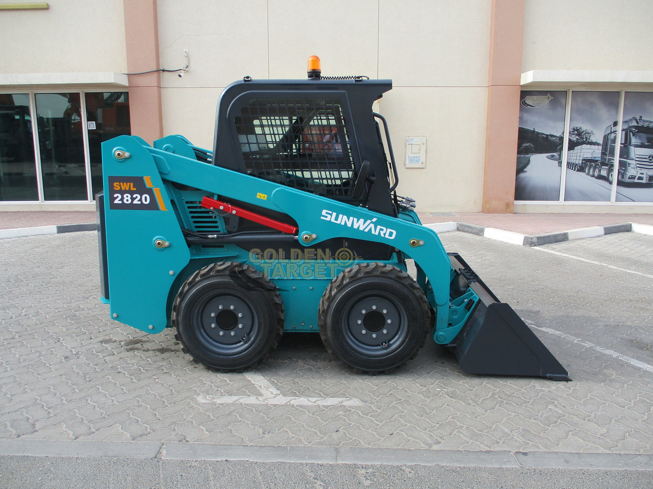 SUNWARD SWL2820 Skid Steer - شيول صغير: صور 5 SUNWARD SWL2820 Skid Steer - شيول صغير: صور 5