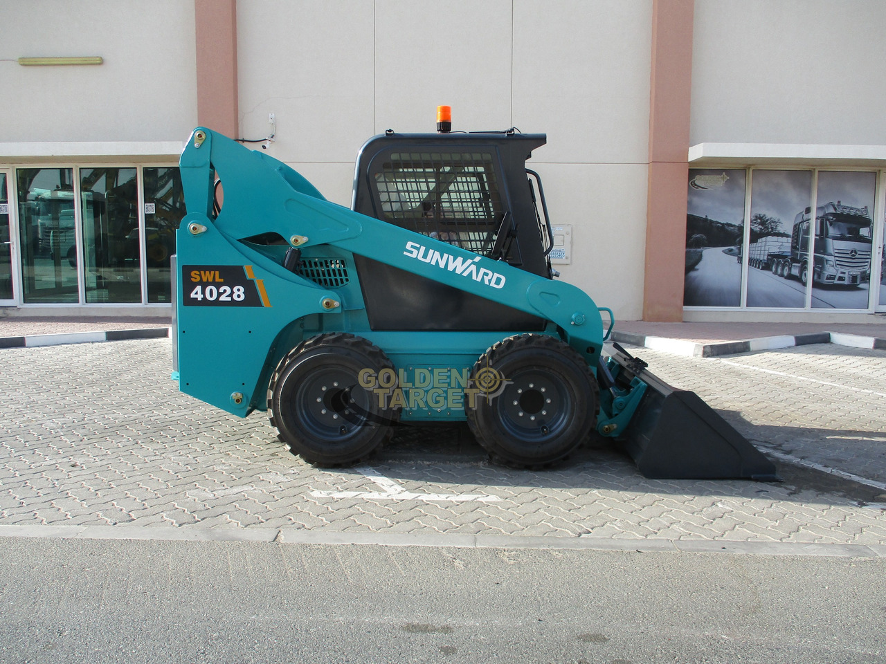 SUNWARD SWL4028 Skid Steer Loader - شيول صغير: صور 5 SUNWARD SWL4028 Skid Steer Loader - شيول صغير: صور 5