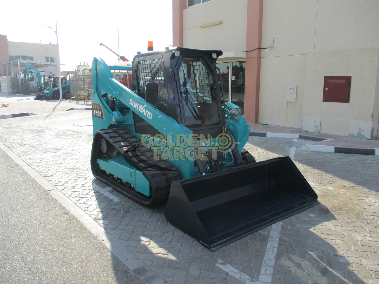 SUNWARD SWTL 4528 Rubber Tracks Skid Steer - شيول صغير: صور 1 SUNWARD SWTL 4528 Rubber Tracks Skid Steer - شيول صغير: صور 1