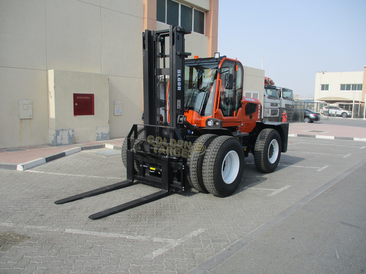 Solution SL60R Rough Terrain Forklift - رافعة شوكية ديزل: صور 2 Solution SL60R Rough Terrain Forklift - رافعة شوكية ديزل: صور 2