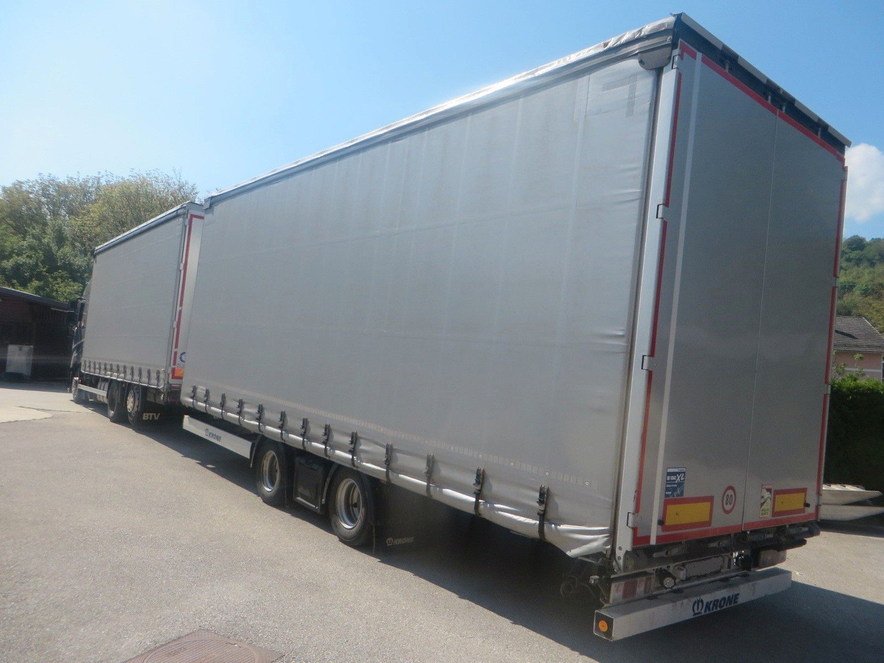 Renault T480 SC 6x2 tandem jumbo 116m3 - شاحنة ستارة: صور 4 Renault T480 SC 6x2 tandem jumbo 116m3 - شاحنة ستارة: صور 4