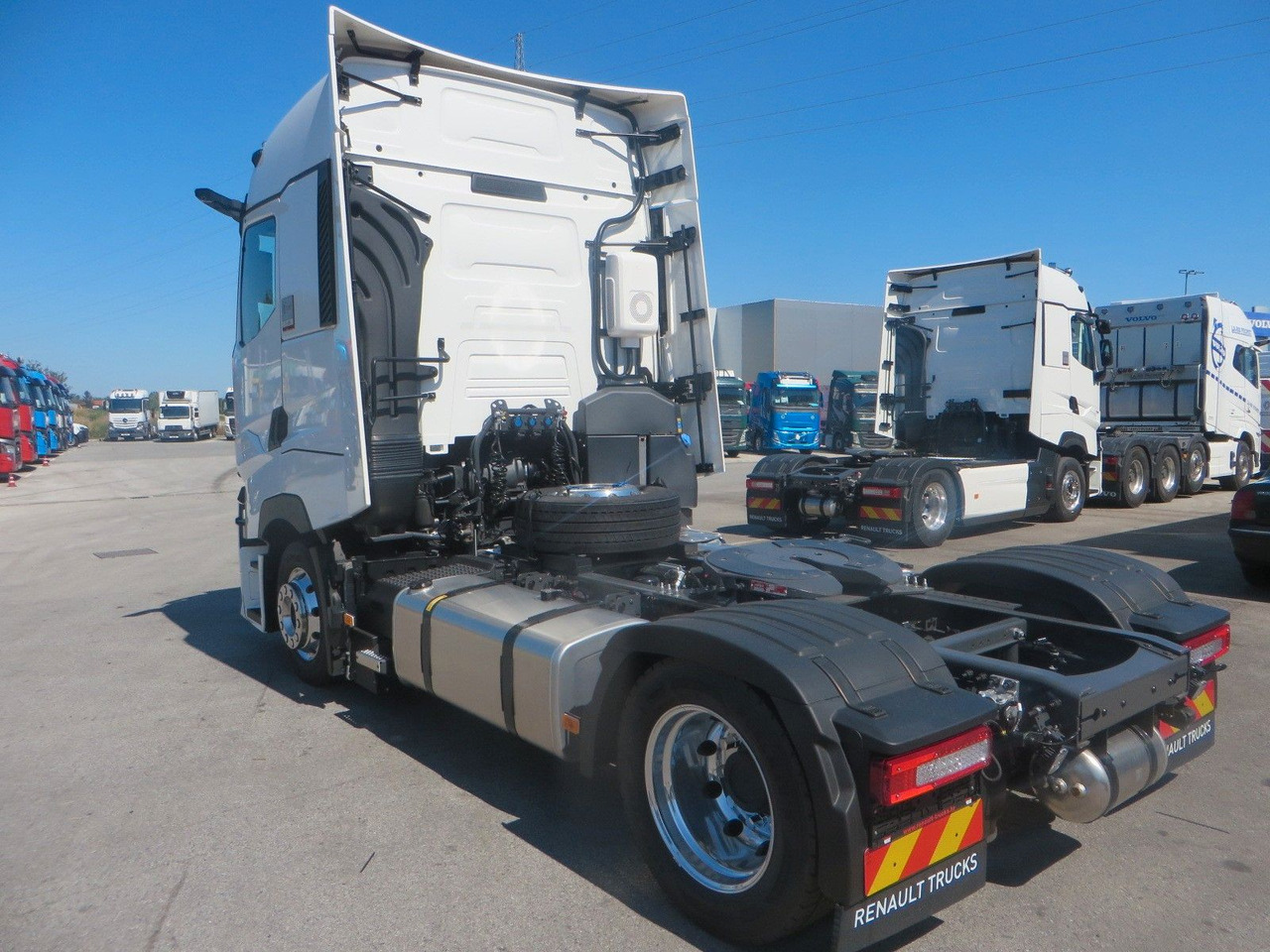 Renault T520 HSC 4x2Tractor mega NEW!! TOP EQUIPMENT - شاحنة جرار: صور 4 Renault T520 HSC 4x2Tractor mega NEW!! TOP EQUIPMENT - شاحنة جرار: صور 4