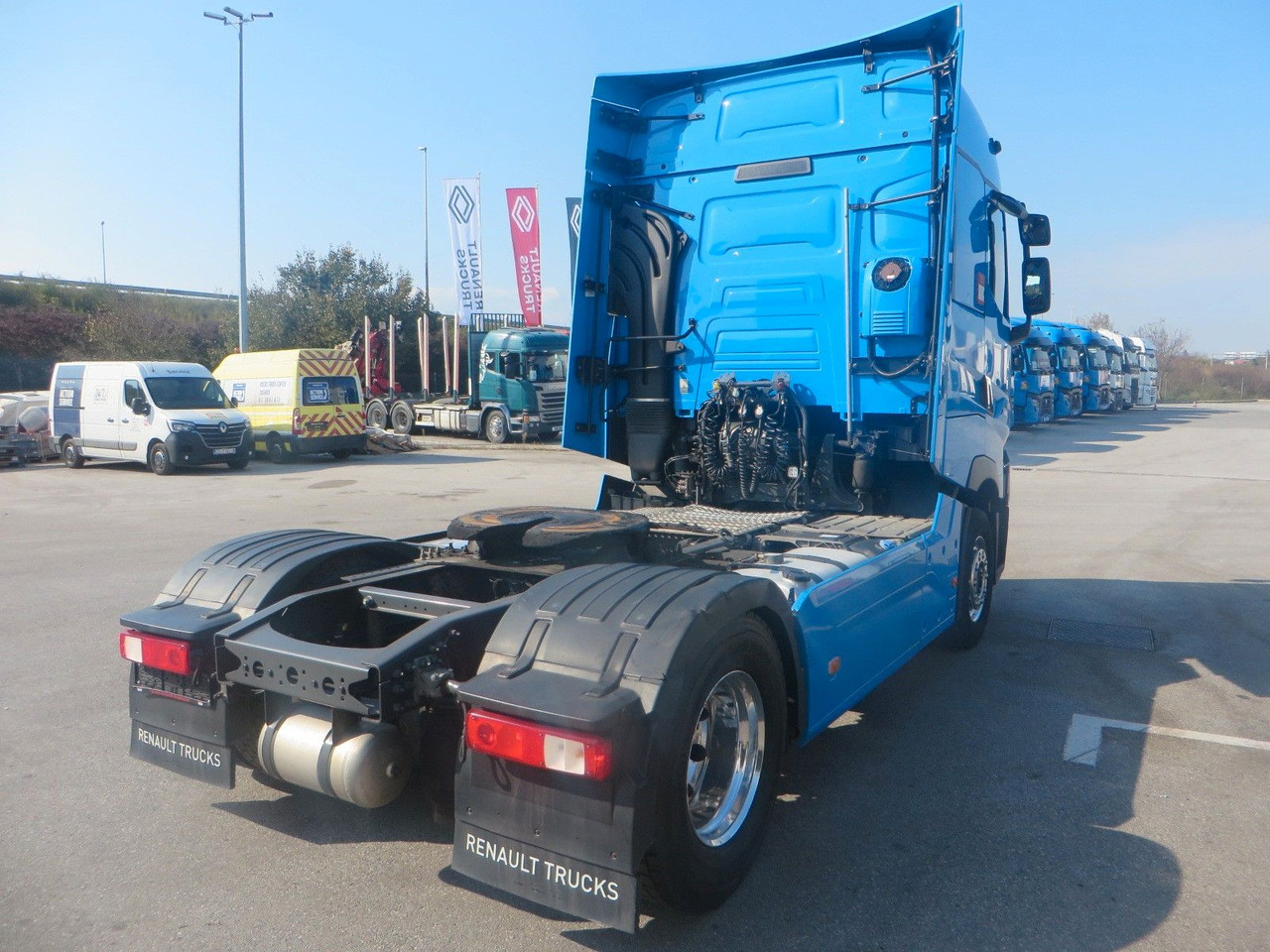 Renault T520 HSC 4x2Tractor - شاحنة جرار: صور 3 Renault T520 HSC 4x2Tractor - شاحنة جرار: صور 3