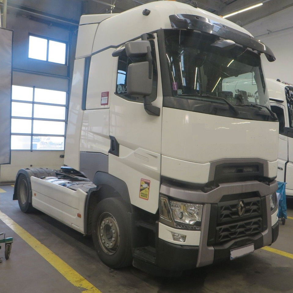 Renault T520 HSC 4x2Tractor - شاحنة جرار: صور 2 Renault T520 HSC 4x2Tractor - شاحنة جرار: صور 2