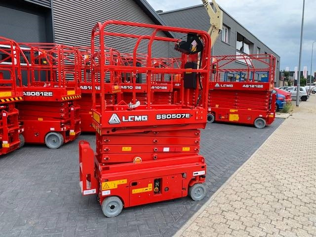 LGMG SS 0507 E - رافعات مقصية: صور 3 LGMG SS 0507 E - رافعات مقصية: صور 3