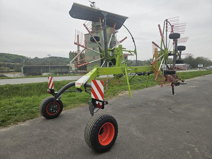 Claas Liner 1600 - لمّامَة القش: صور 3 Claas Liner 1600 - لمّامَة القش: صور 3