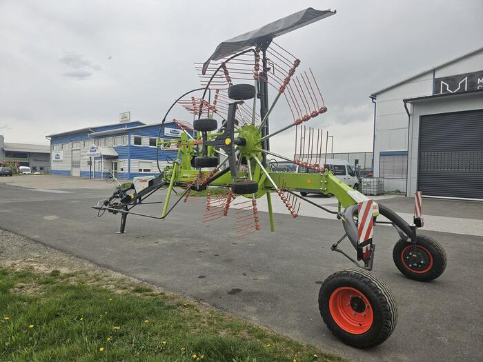 Claas Liner 1600 - لمّامَة القش: صور 4 Claas Liner 1600 - لمّامَة القش: صور 4