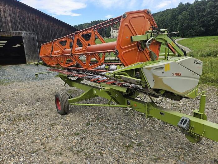 Claas V540 Vario - حصادة شاملة - الرأس: صور 1 Claas V540 Vario - حصادة شاملة - الرأس: صور 1