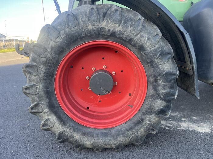 Fendt 711 Vario - جرار: صور 3 Fendt 711 Vario - جرار: صور 3