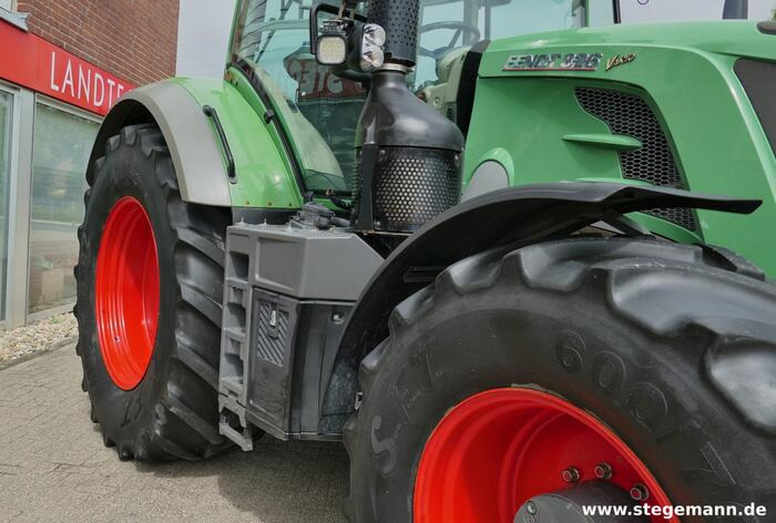 Fendt 826 Vario - جرار: صور 2 Fendt 826 Vario - جرار: صور 2