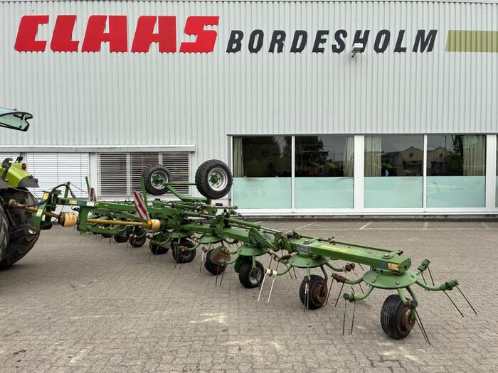 Krone KWT 11.22 - لمّامَة القش: صور 1 Krone KWT 11.22 - لمّامَة القش: صور 1