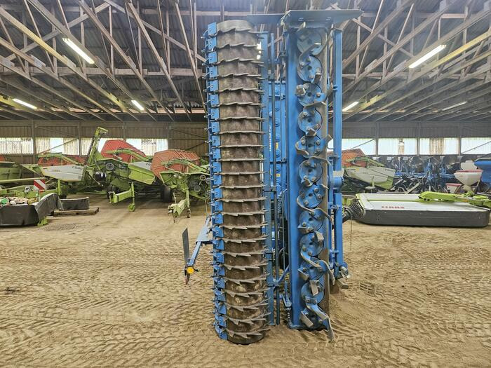 Lemken Zirkon 12/600 K SG - مسلفة القوة: صور 4 Lemken Zirkon 12/600 K SG - مسلفة القوة: صور 4