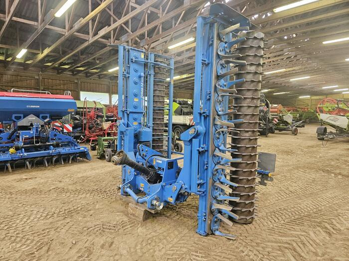 Lemken Zirkon 12/600 K SG - مسلفة القوة: صور 1 Lemken Zirkon 12/600 K SG - مسلفة القوة: صور 1
