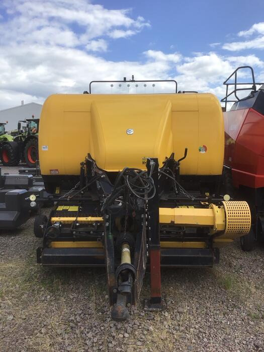 New Holland BB 9080 R - مكبس البالات المستطيله: صور 2 New Holland BB 9080 R - مكبس البالات المستطيله: صور 2