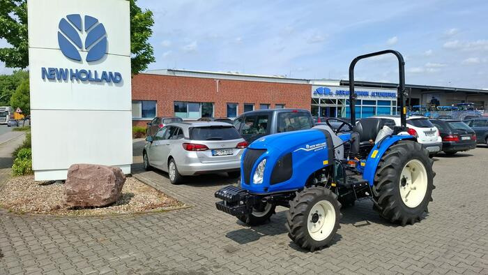 New Holland Boomer 35 - جرار: صور 3 New Holland Boomer 35 - جرار: صور 3