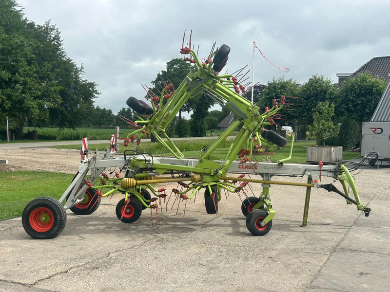 Claas Volto 1320 T Gedragen 13 meter schudder - لمّامَة القش: صور 2 Claas Volto 1320 T Gedragen 13 meter schudder - لمّامَة القش: صور 2
