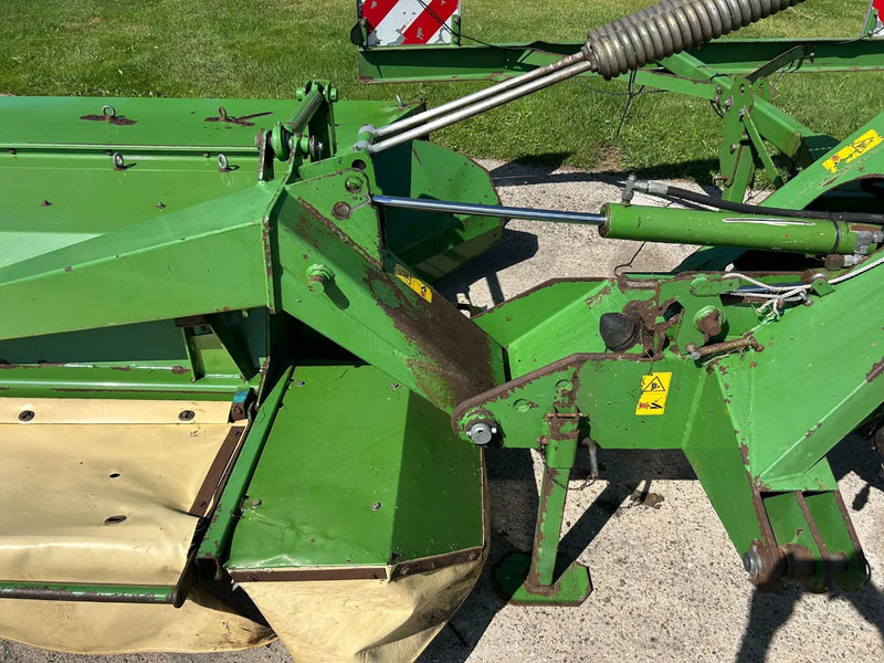 Krone Easycut 9140 CV triple maaier - جزازة: صور 5 Krone Easycut 9140 CV triple maaier - جزازة: صور 5