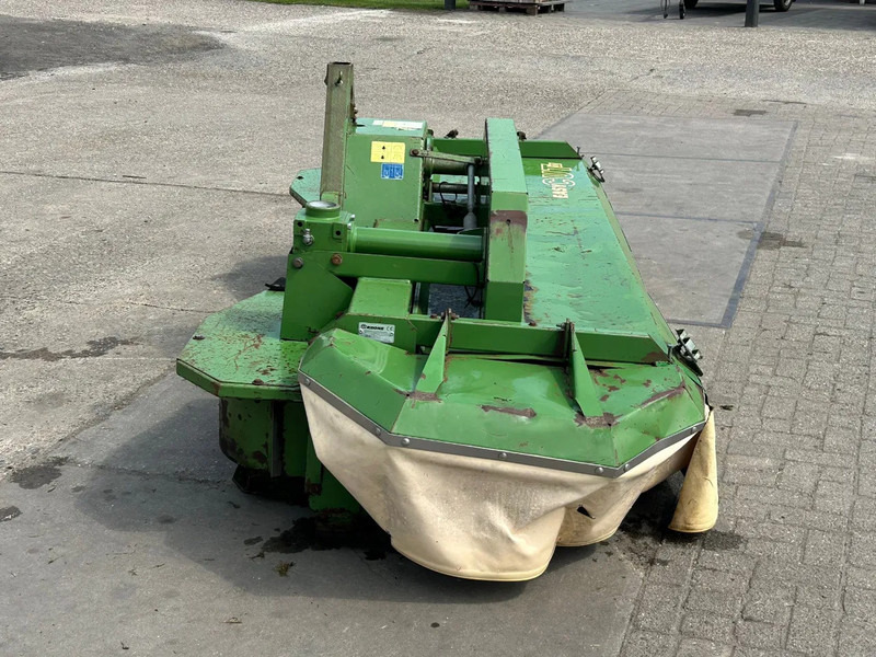 Krone Stalvoeren Easy Cut 320 frontmaaier stalvoedering - جزازة: صور 3 Krone Stalvoeren Easy Cut 320 frontmaaier stalvoedering - جزازة: صور 3