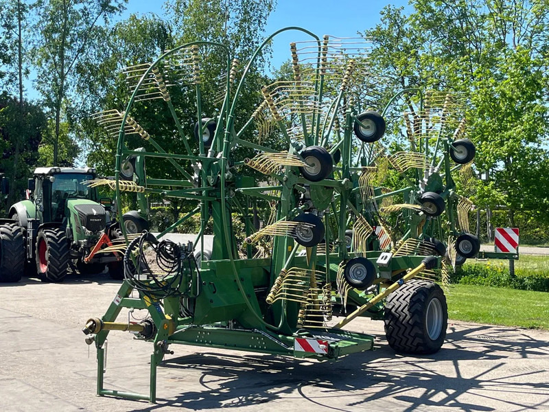 Krone swadro 1400 plus 4 rotor hark NIEUW STAAT - لمّامَة القش: صور 3 Krone swadro 1400 plus 4 rotor hark NIEUW STAAT - لمّامَة القش: صور 3