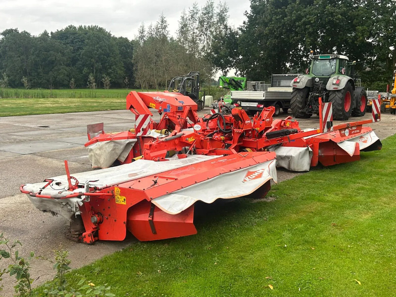 Kuhn FC 883 FF& Fc 313 F-FF Triple maaier - جزازة: صور 4 Kuhn FC 883 FF& Fc 313 F-FF Triple maaier - جزازة: صور 4