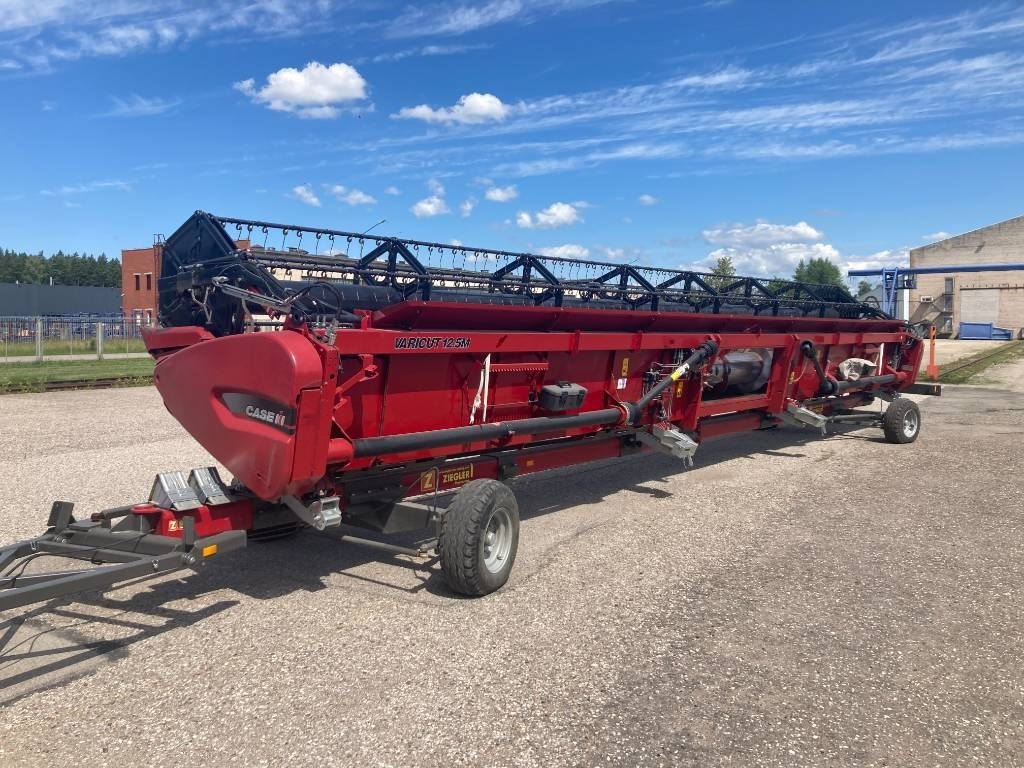 Case IH 3050 - معدات آلة حصاد: صور 1 Case IH 3050 - معدات آلة حصاد: صور 1